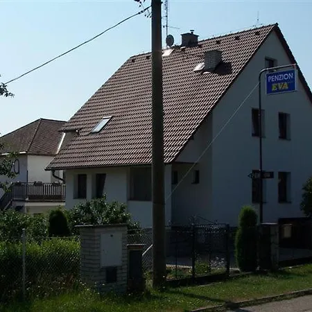 Eva Penzion